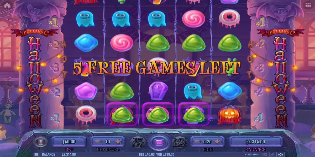 Hot Hot Halloween slot game Free Games won